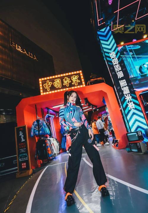 QQ炫舞辅助工具：炫紫助手带你飞,QQ炫舞辅助大全：免费工具，助你成为舞池之王