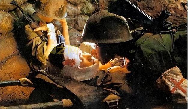 热血战场：降落陌生岛屿，探索战场每一处，成为真正的战士！