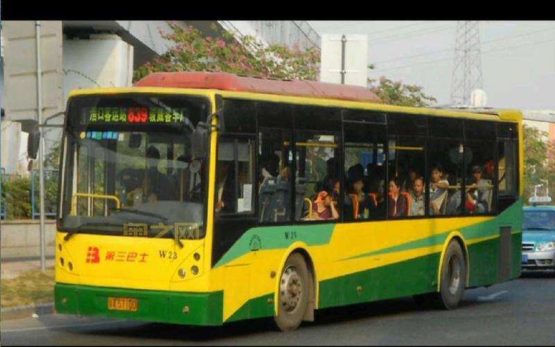 巴士驾驶员2008：操作指南，带你体验城市公交生活