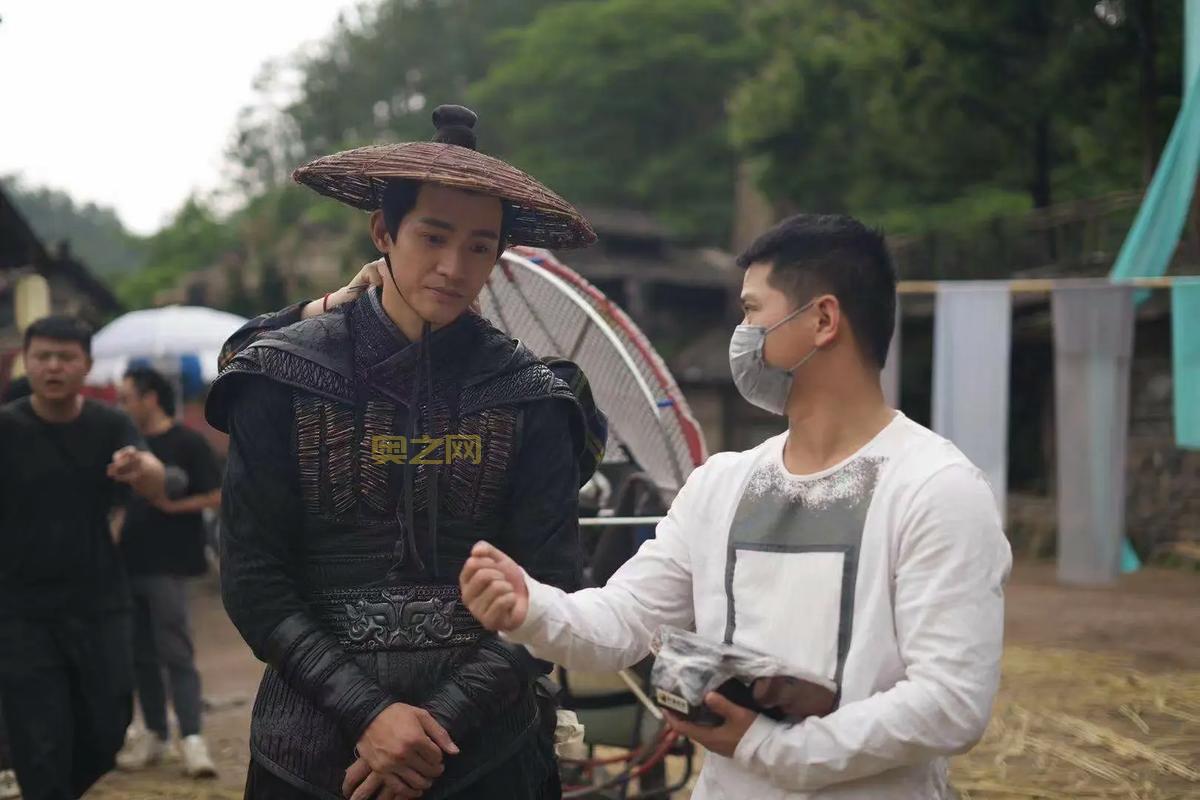 龙门客栈官网:经典武侠网游,重温江湖梦!