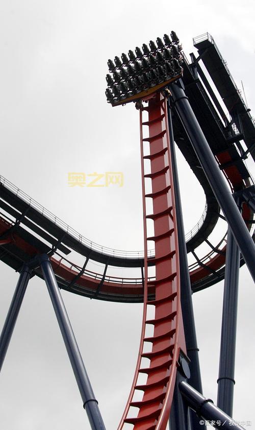 古域之战下载与玩法指南:开启你的幻想冒险之旅