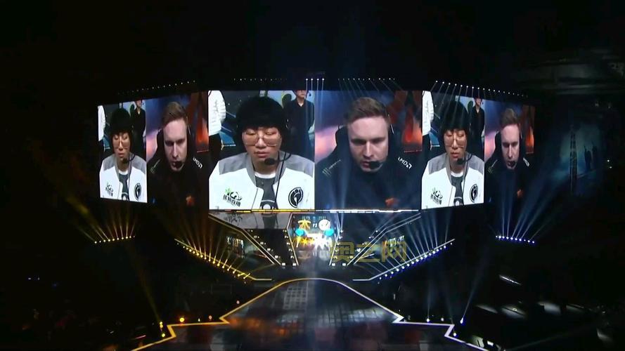 2018 LOL S8赛季:iG战队3:0横扫FNC夺冠