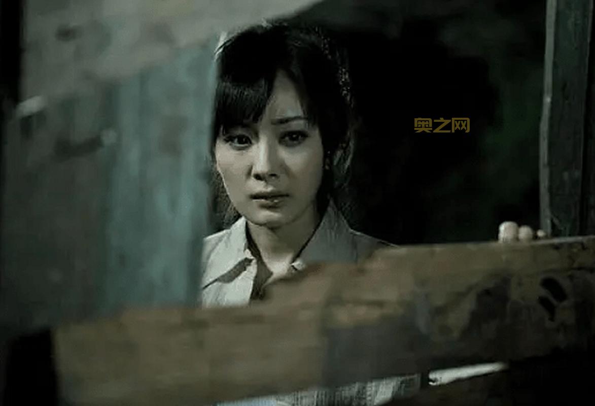 孤岛惊魂电影剧照:明星阵容与性感造型一览