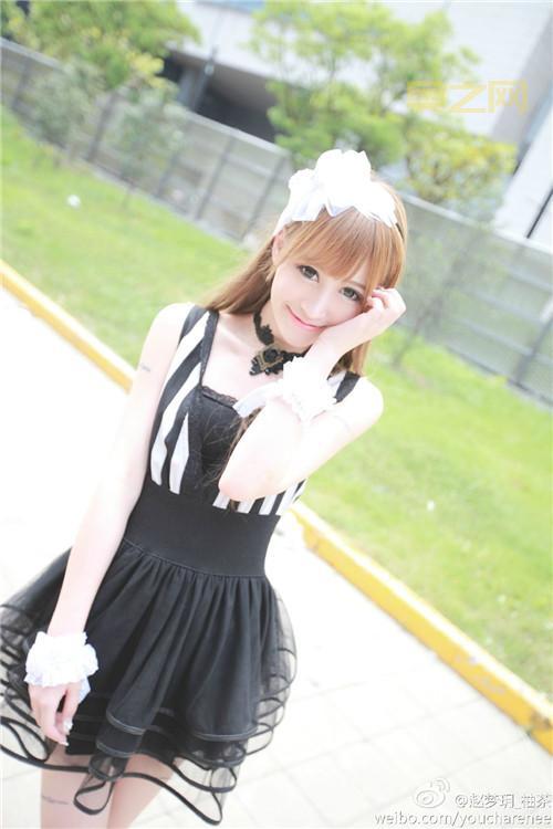 五五开女友UU妹赵梦玥:从模特到千万级网红的崛起之路