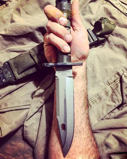 男街霸pk用什么武器厉害?这几款武器让你战力飙升!