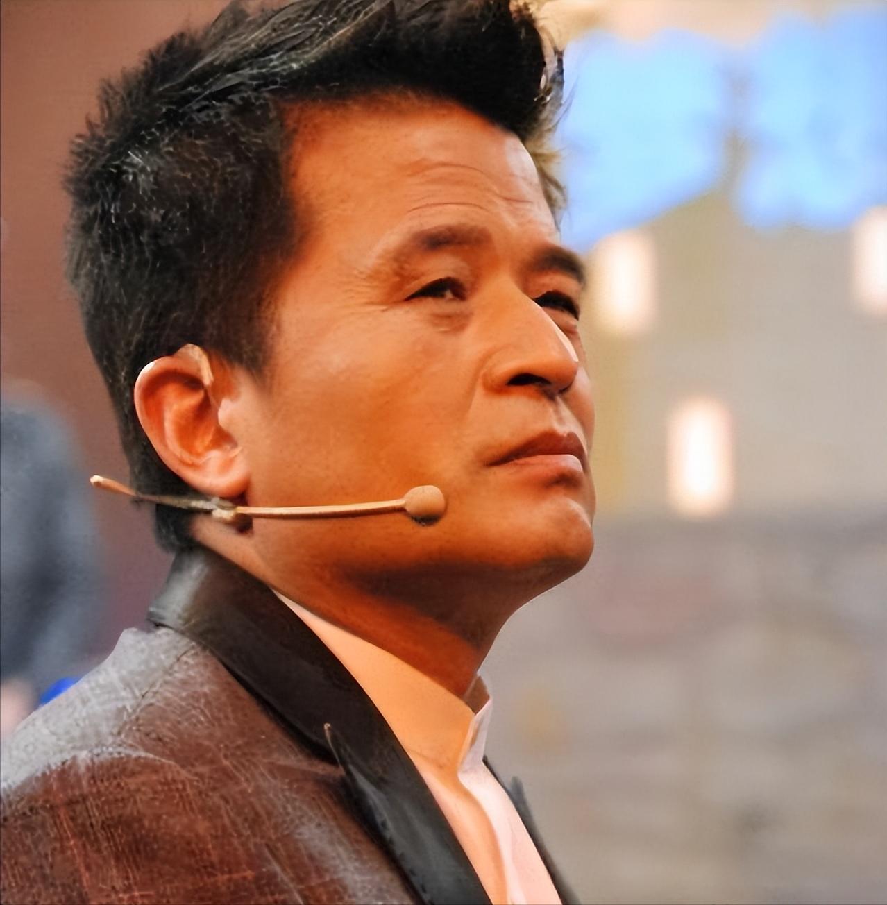 毕福剑 央视星光大道 毕姥爷_毕福剑调侃《智取威虎山》