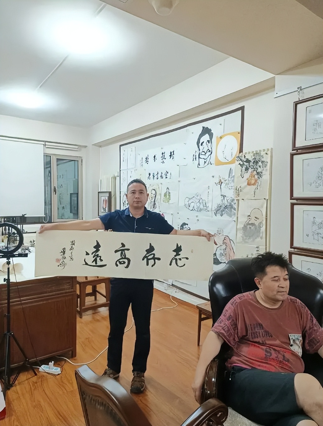 毕福剑调侃《智取威虎山》_毕福剑退休后生活现状_毕福剑被封杀后的生活