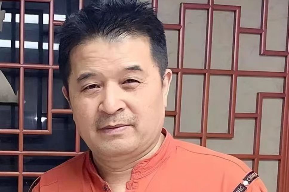 毕福剑为什么落魄_毕福剑调侃《智取威虎山》_毕福剑事业巅峰时期