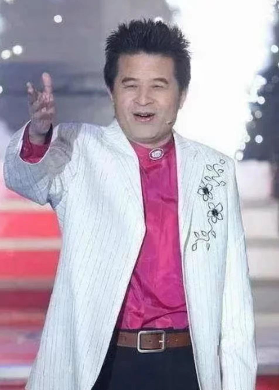 毕福剑为什么落魄_毕福剑事业巅峰时期_毕福剑调侃《智取威虎山》