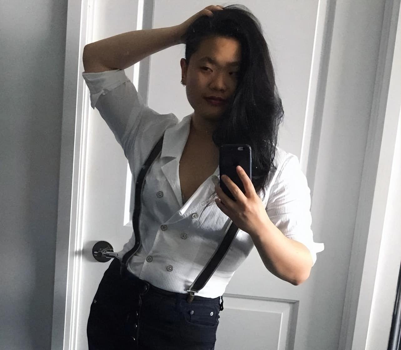 毕福剑女儿现状_毕福剑调侃《智取威虎山》_毕福剑如今的生活