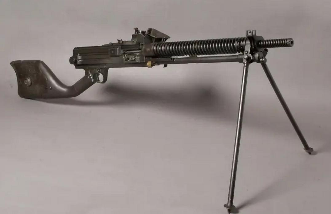 大正十一式轻机枪_大正九二式重机枪_二战十大狙击枪