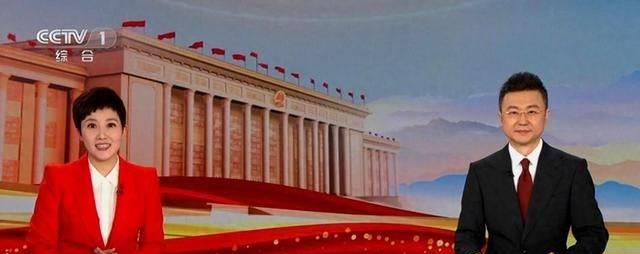 央视新闻主播“天刚亮”时隔10年再搭档，网友期待鲁健春妮也合作