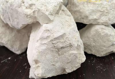 如何选择优质石灰石粉？从成分到加工全面解析