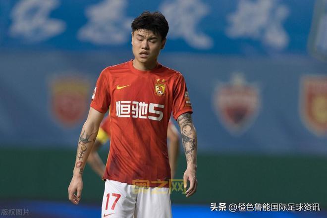 浙江省运会男足决赛冲突 金华队球员追打裁判并拒领奖