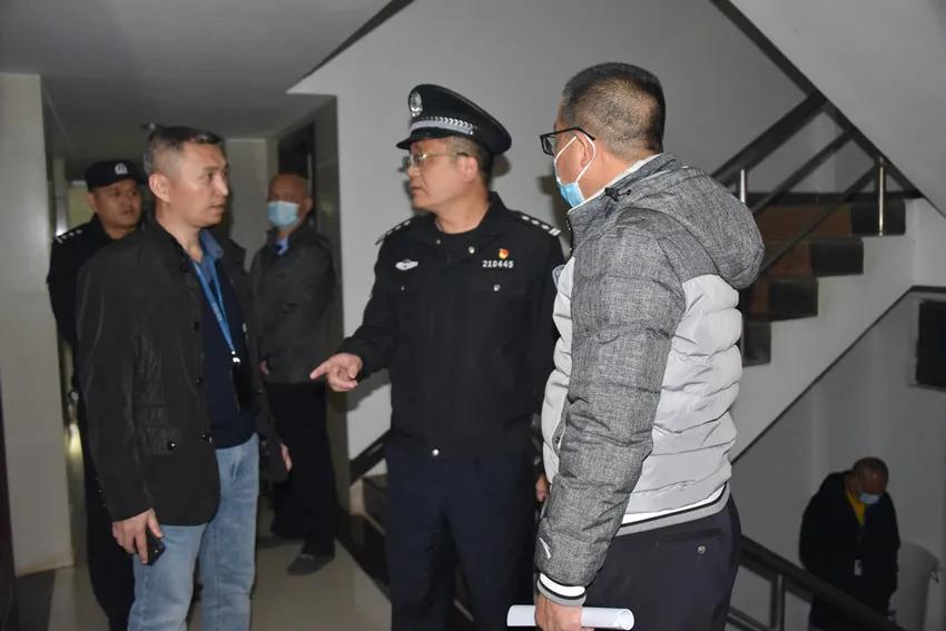 徐闻县公安局查处按摩店涉黄案件_徐闻县公安局打击涉黄窝点_徐闻今天新闻