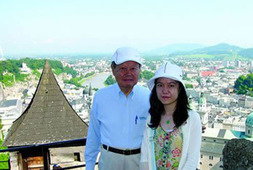 杨振宁与翁帆生活照