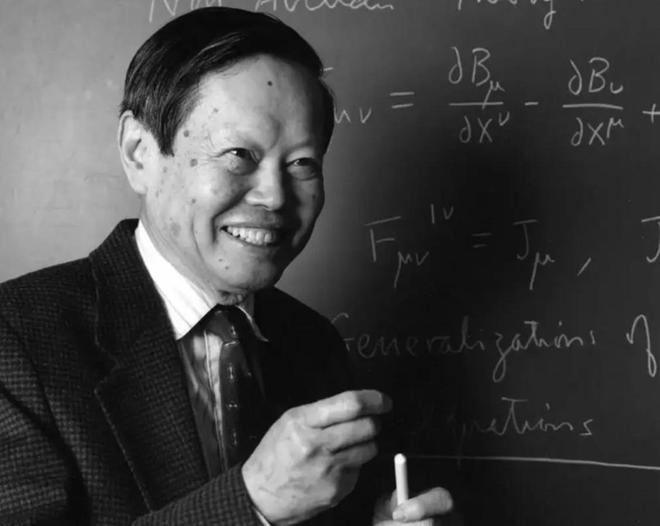 杨振宁被赶出清华_杨振宁 诺贝尔物理学奖 宇称不守恒