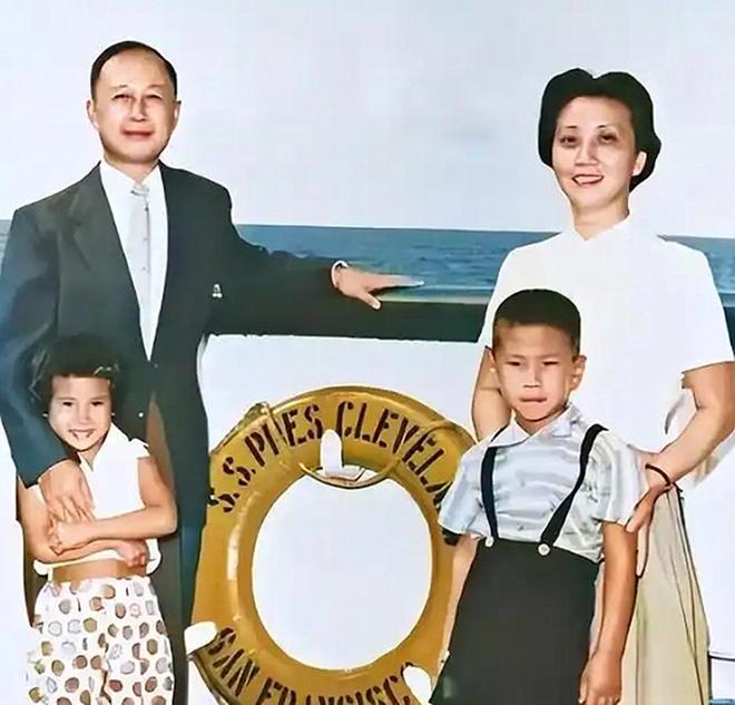 杨振宁被赶出清华_杨振宁 诺贝尔物理学奖 宇称不守恒