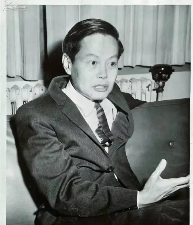 杨振宁被赶出清华_杨振宁 诺贝尔物理学奖 争议