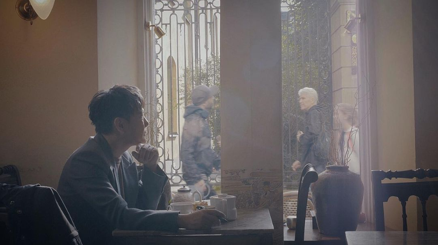 张信哲零绯闻不炒作_张信哲爱国_情歌王子张信哲音乐生涯