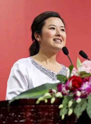 央视才女张泉灵病退_张泉灵的演讲稿_央视女主播张泉灵离职