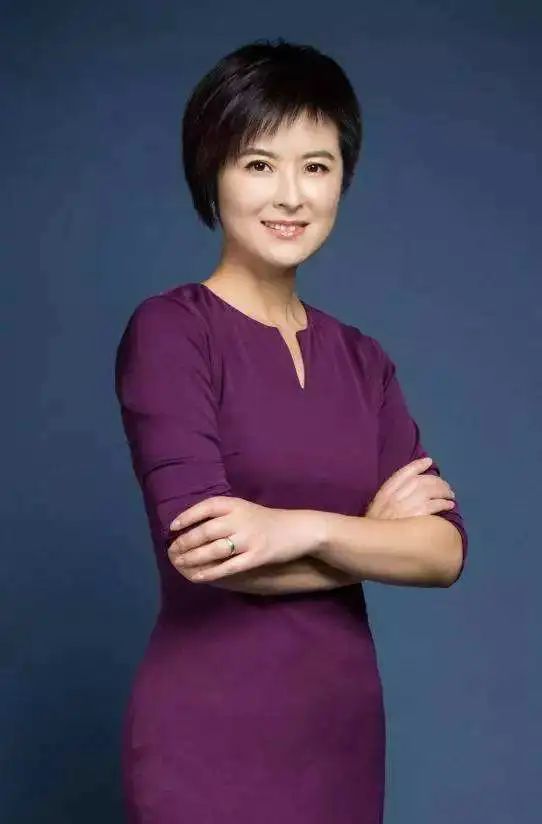 张泉灵的演讲稿_央视女主播张泉灵离职_央视才女张泉灵病退