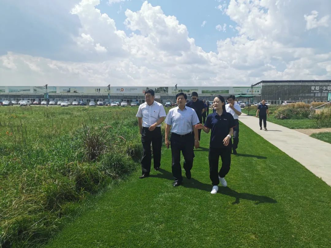 凝心聚力抓收官 并肩前行奔小康——门头沟区党政代表团赴呼和浩特市武川县开展扶贫协作调研对接