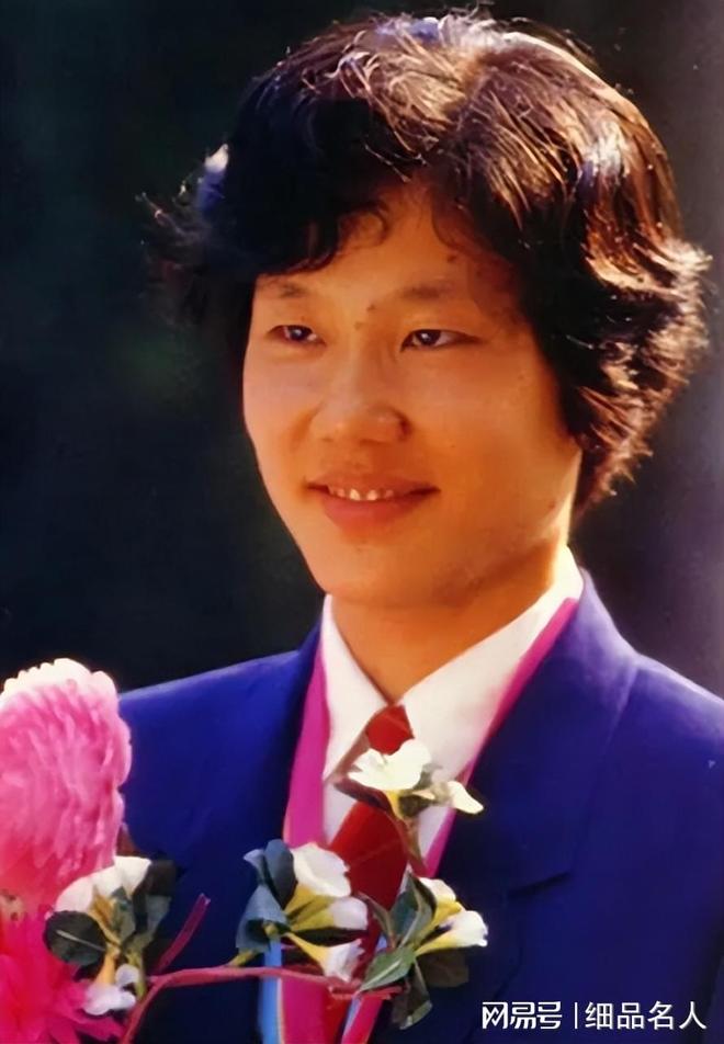 “三连冠”杨晓君：退役后定居德国，与外国丈夫离婚后现状如何？