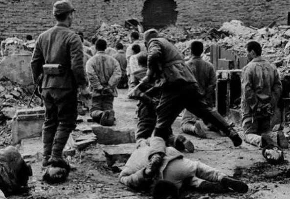 学生砍杀_南京大屠杀 百人斩 杀人竞赛