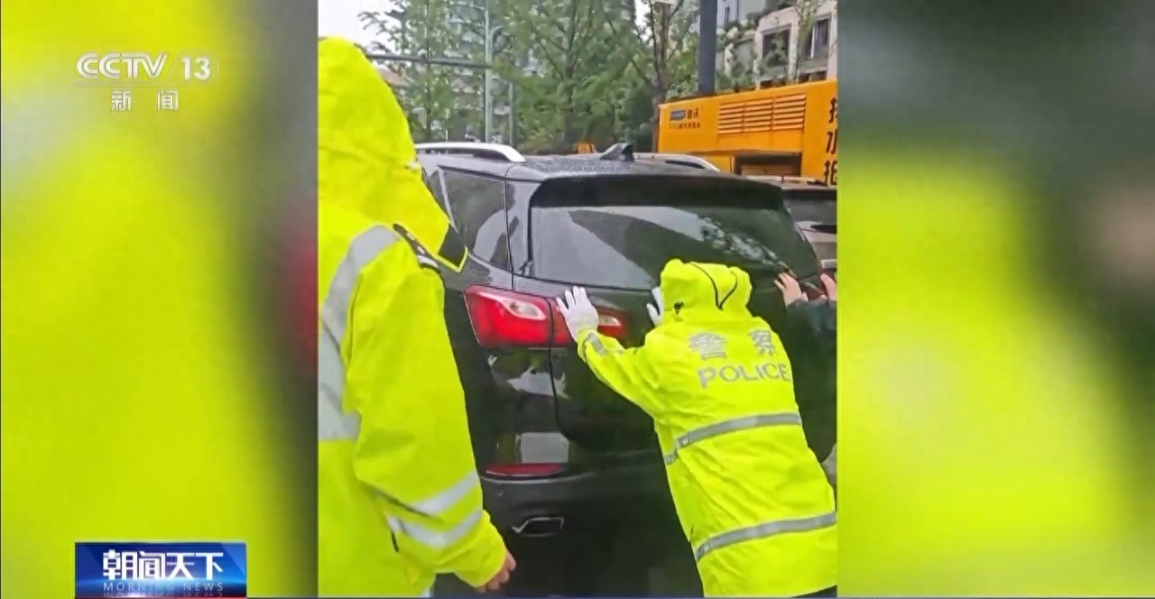 武汉强对流天气成因分析_湖北暴雨_武昌火车站积水处理