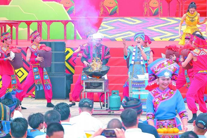 武鸣壮族非遗文化展示_广西武鸣县新闻_武鸣壮族三月三文化旅游节