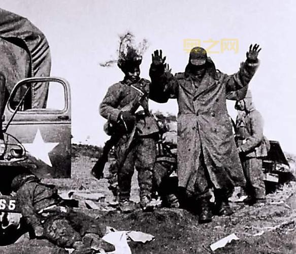 英雄连2精彩战役与玩法揭秘：如何掌控战场局势