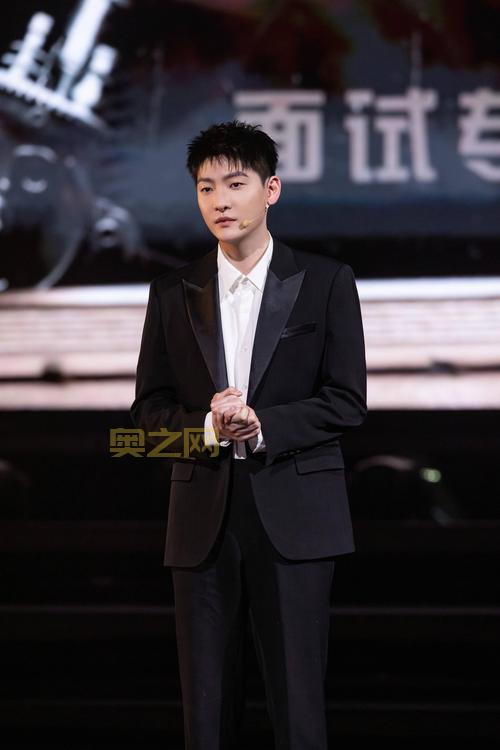 一个人免费2024版:完整剧情与演员阵容介绍