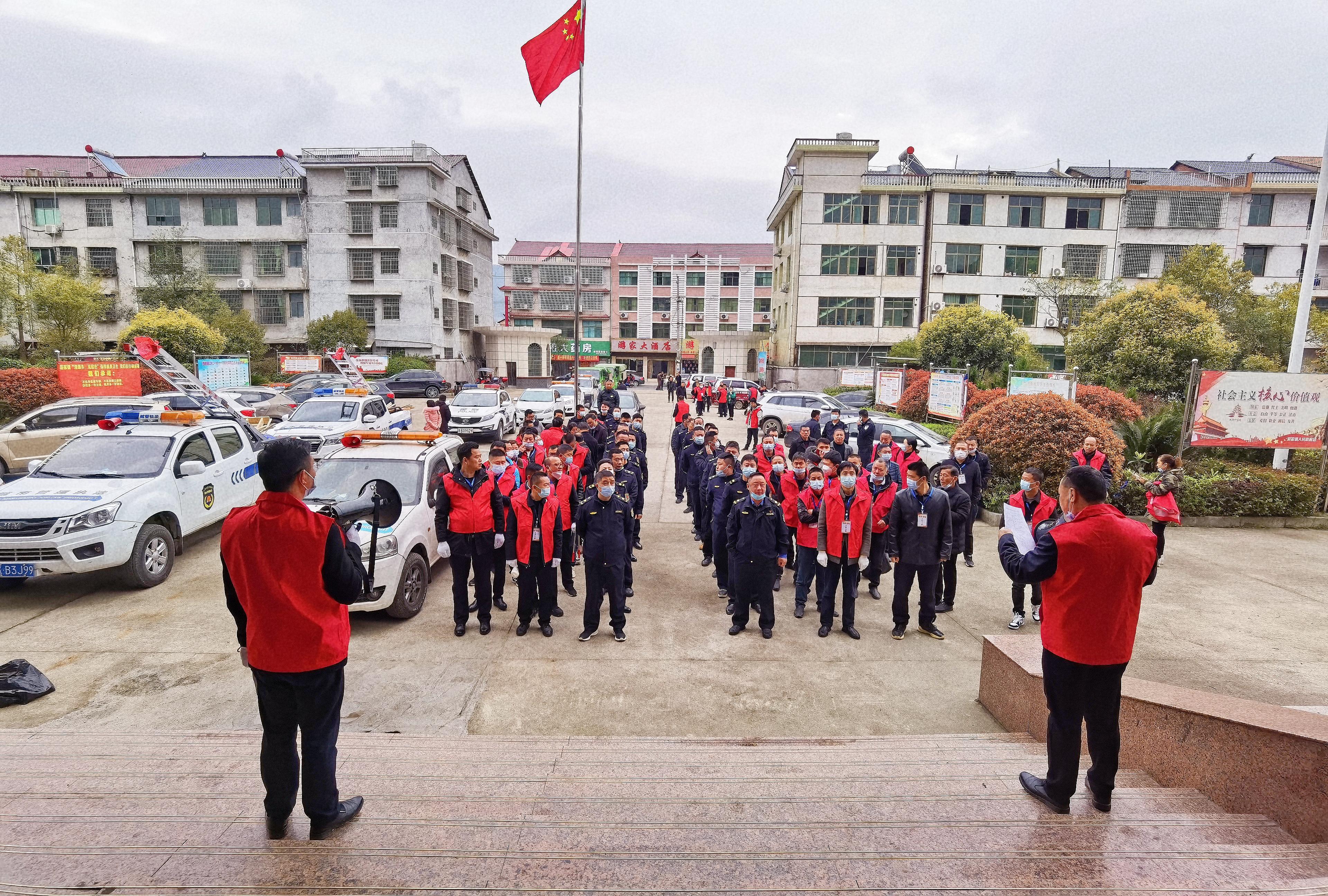 增“颜值”、提“气质”、升“品质”新化游家镇着力提升人居环境质量
