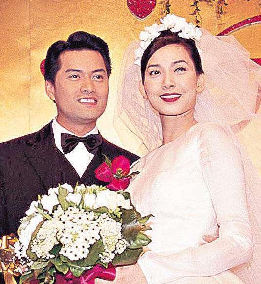 三任妻子都是美人_62岁吕良伟近照曝光_吕良伟老婆的图片