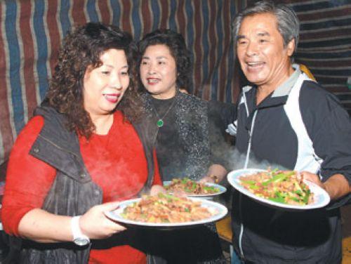 雷洪的五位老婆照片_雷洪72岁再婚_雷洪演艺生涯经历