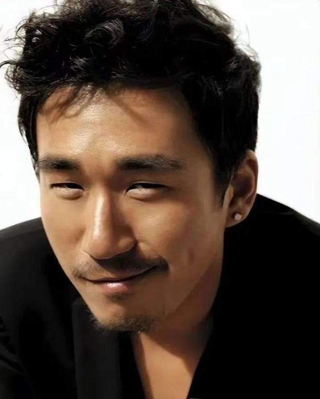 张国立与前妻_张国立对赌协议 华谊 张默父亲