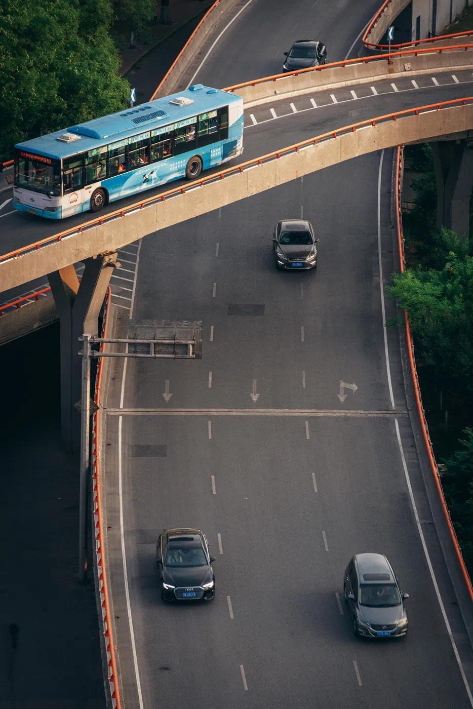 鞍山解放路立交桥。(图/受访者供图)
