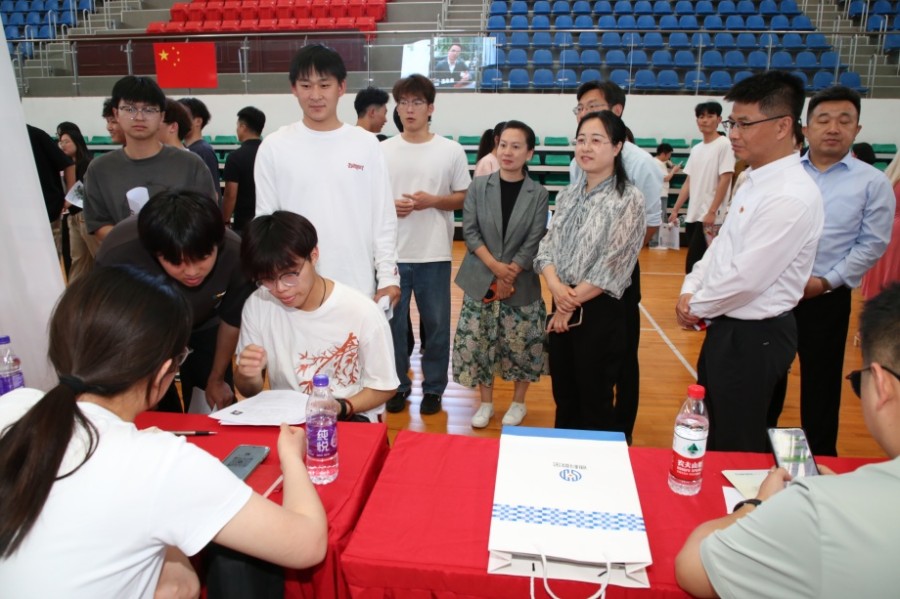 2025淮南就业新闻_春暖皖江2025就业活动_安徽城市管理职业学院招聘会