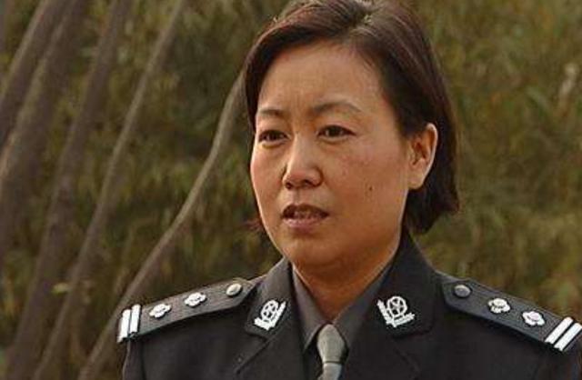 “警界女神”任长霞，40岁因公殉职，唯一的儿子后来过的如何？