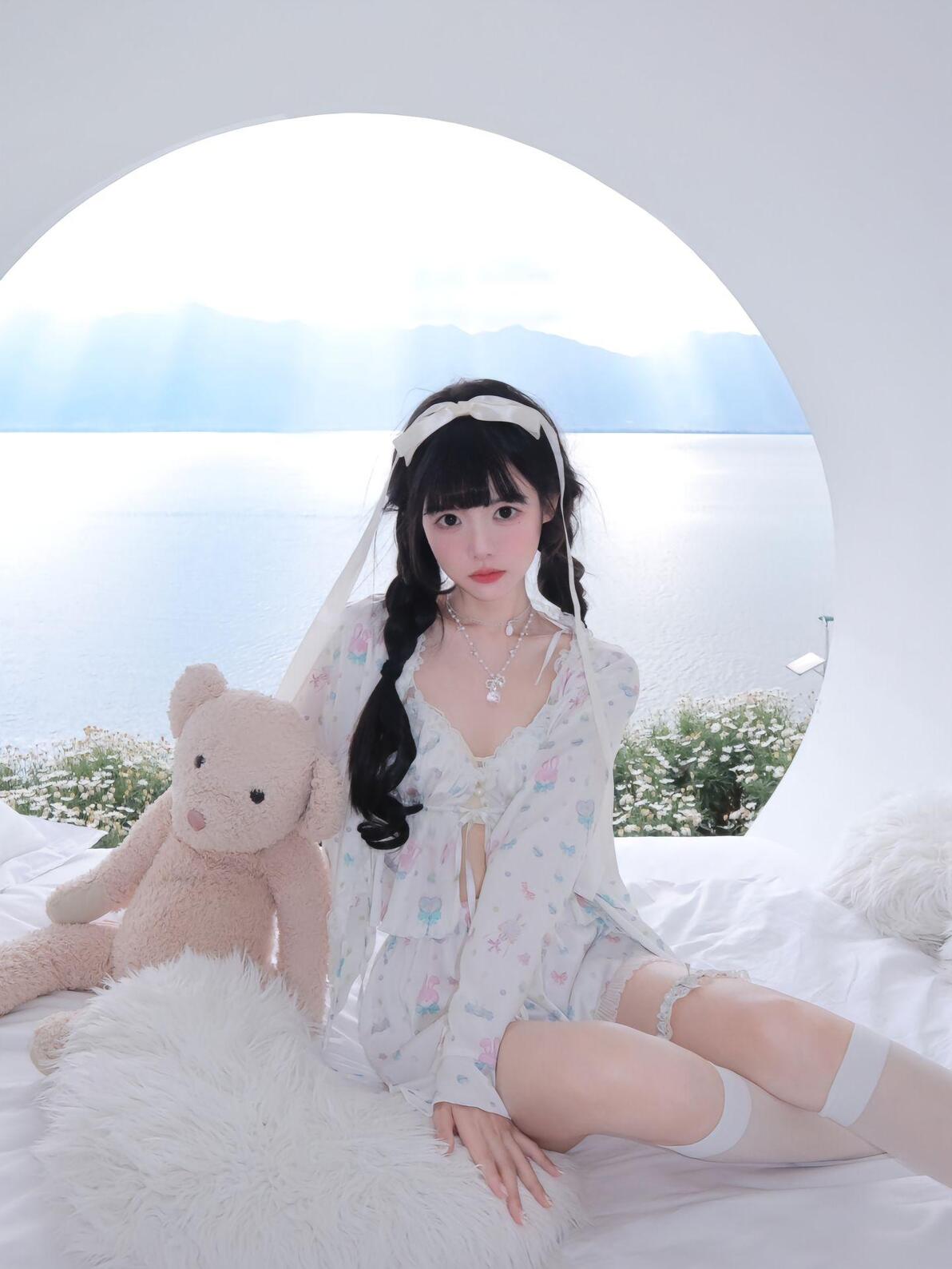 清新脱俗美女气质_气质美女生活照_清纯小清新美女