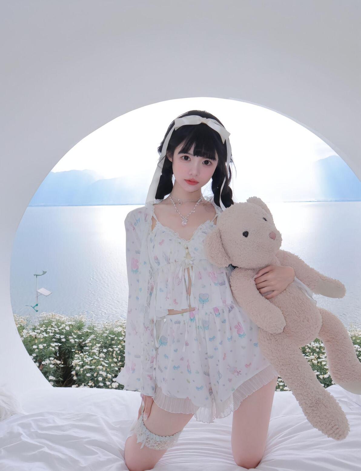 清新脱俗美女气质_清纯小清新美女_气质美女生活照