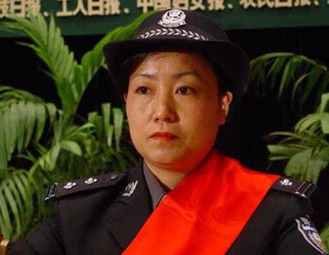 任长霞出殡视频新闻_任长霞 神警 事迹