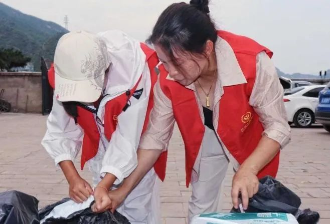 暑假义工活动感受_红领巾慈善义工服务队 慈善义工活动 弱势群体关爱