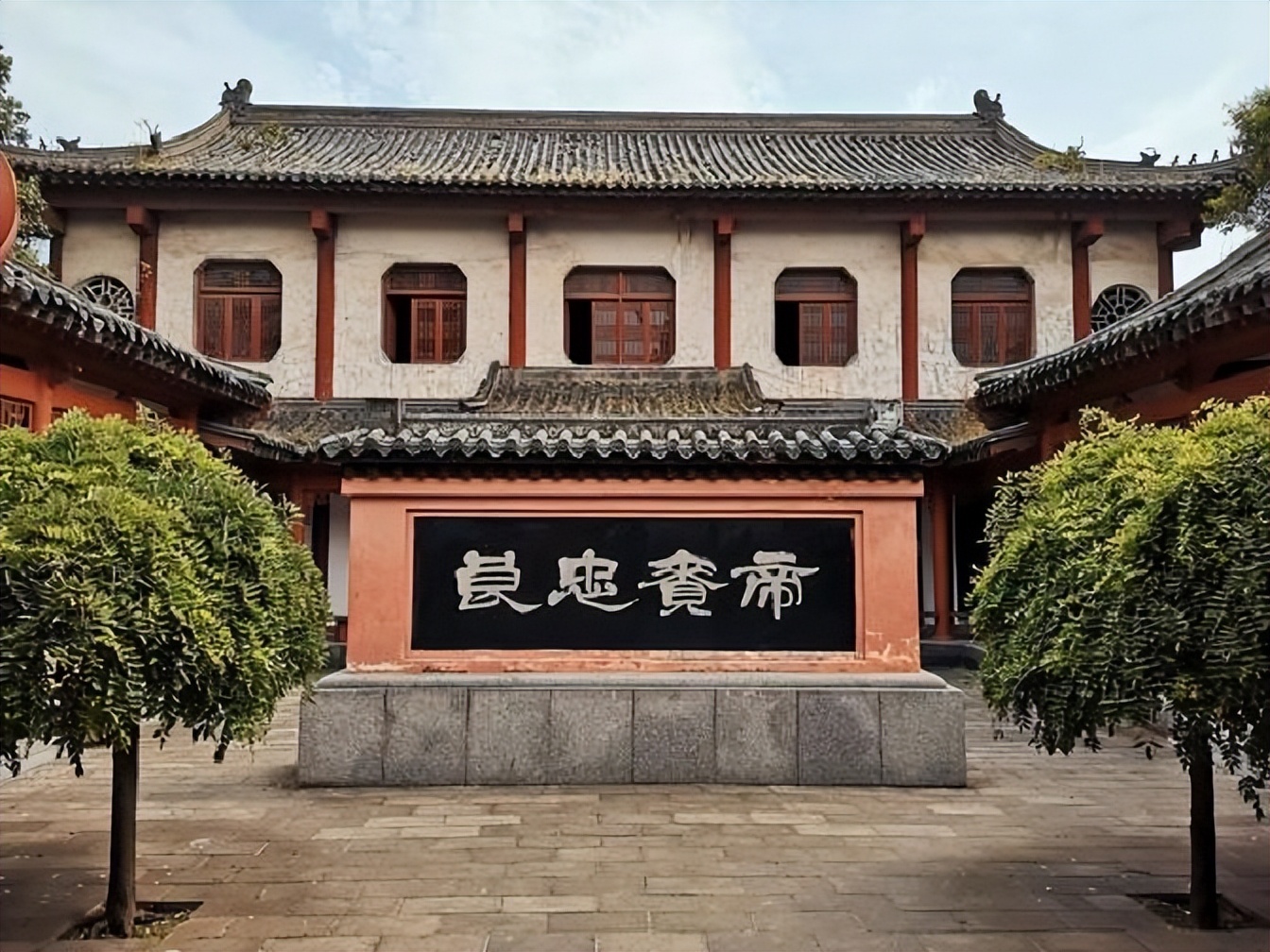 隆庆皇帝去世 张居正权力斗争 明朝万历初年政治局势_万历皇帝新闻