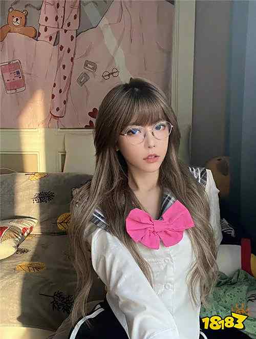 始于“颜值”终于“言直”！不说话的“哑巴新娘”周淑怡到底有多美？