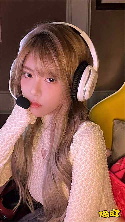 始于“颜值”终于“言直”！不说话的“哑巴新娘”周淑怡到底有多美？