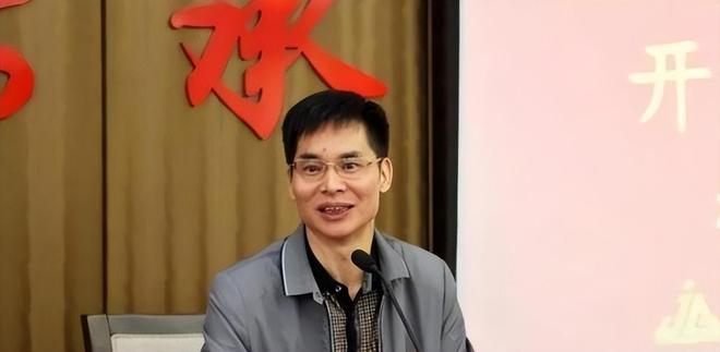 谢彦波少年班天才成长历程_谢彦波_谢彦波与导师关系紧张错失博士学位