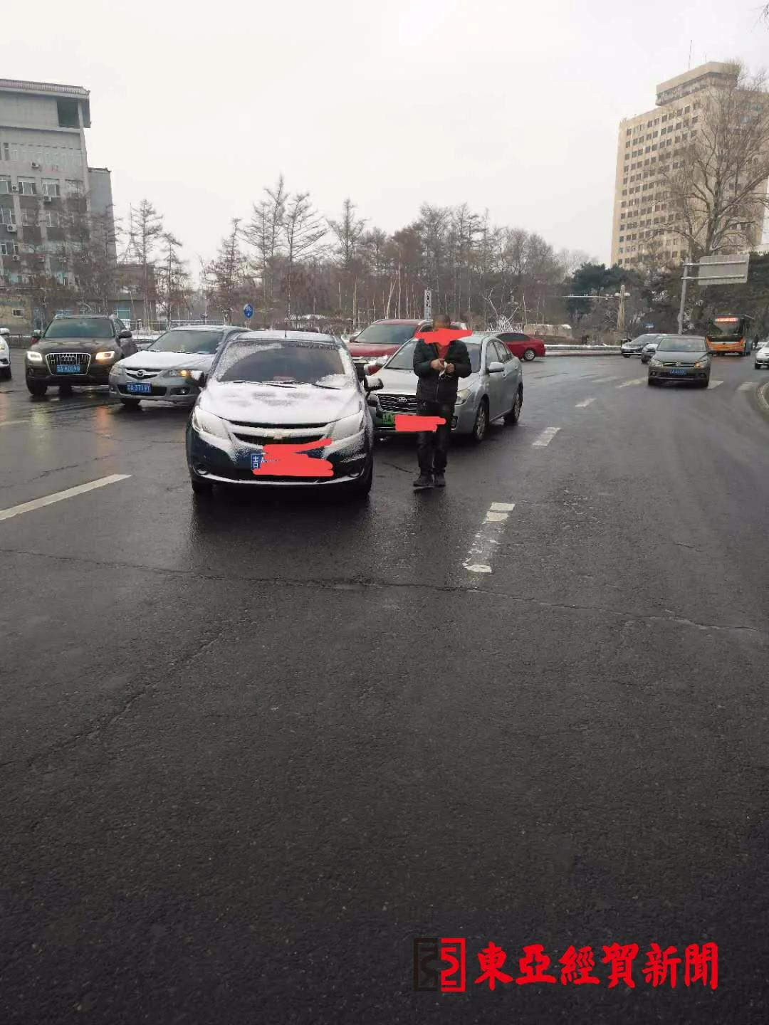 豪车碰瓷儿长春。_长春市公安局交警支队朝阳大队 碰瓷骗保案 大数据侦破