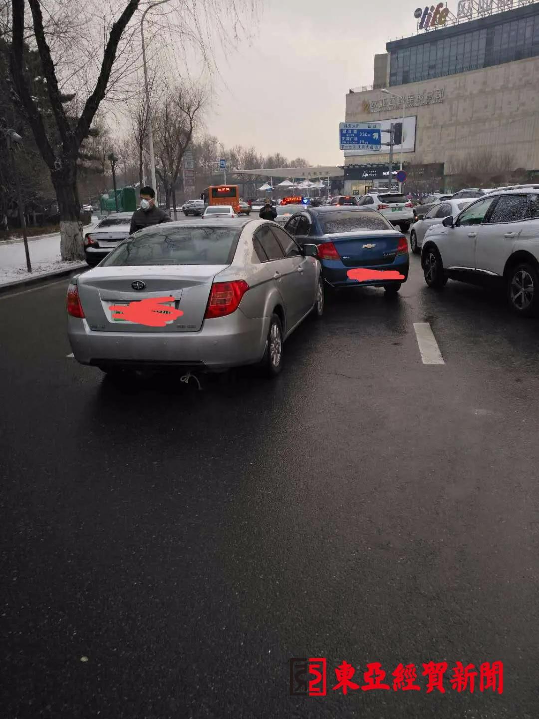 豪车碰瓷儿长春。_长春市公安局交警支队朝阳大队 碰瓷骗保案 大数据侦破